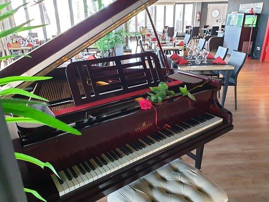 Restaurant & Lounge Club Vela Blanes